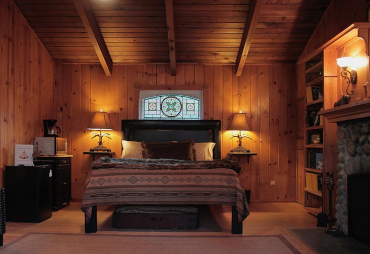 Silver Pines Lodge Idyllwild Buitenkant foto